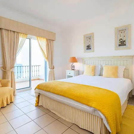 Casa Azul 2 Bedroom Vila With Ocean View Quinta De Sao Roque 펜션 *